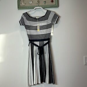 chinese dress ladies Occasion Short Linen Dress-White Embroidery